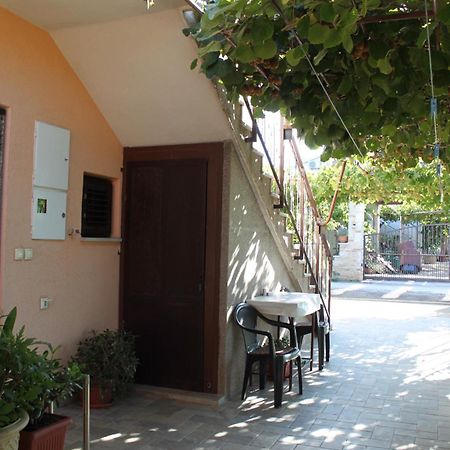 Lori Apartment Pula Exterior foto