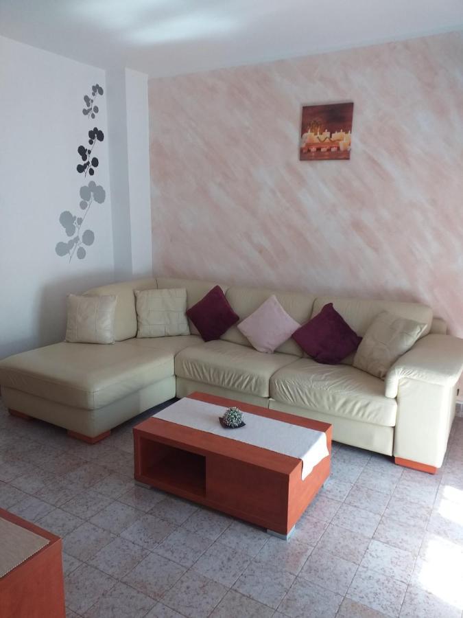 Lori Apartment Pula Exterior foto